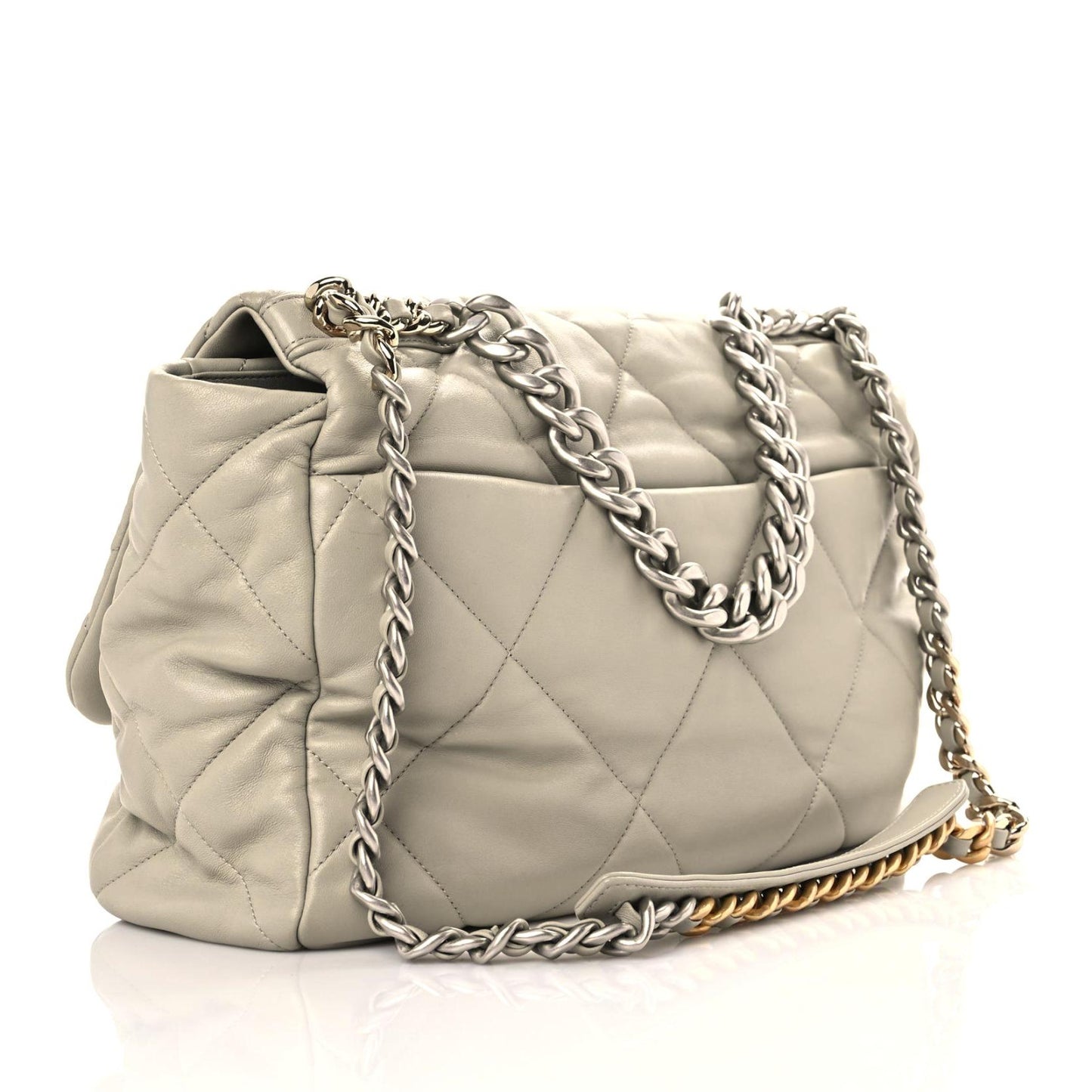 Lambskin Quilted Maxi Chanel 19 Flap Grey