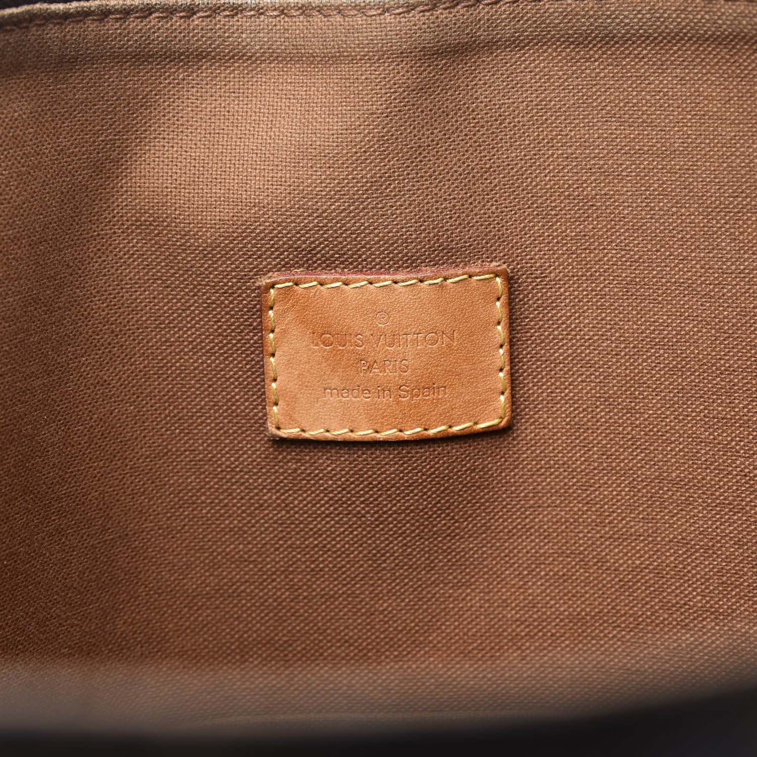 Louis Vuitton Monogram Cabas Beaubourg 7 of 9