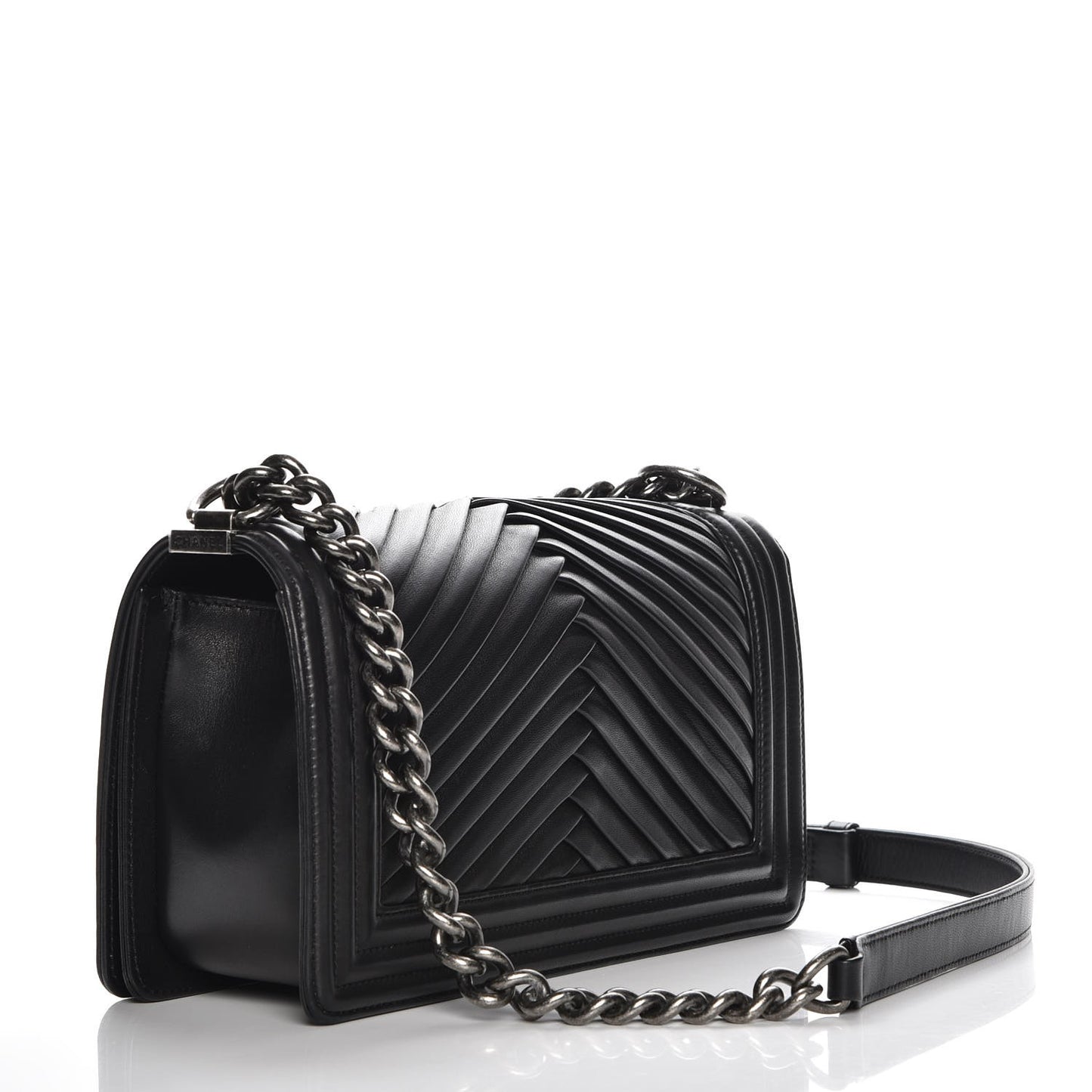 Lambskin Pleated Medium Boy Flap Black
