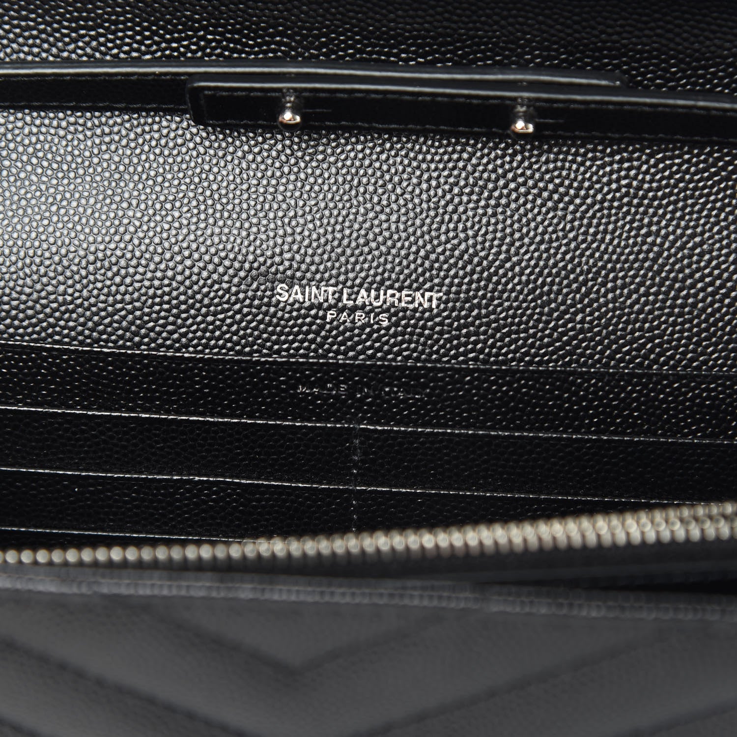 Saint Laurent Grain De Poudre Matelasse Chevron Monogram Chain Wallet Black 6 of 12