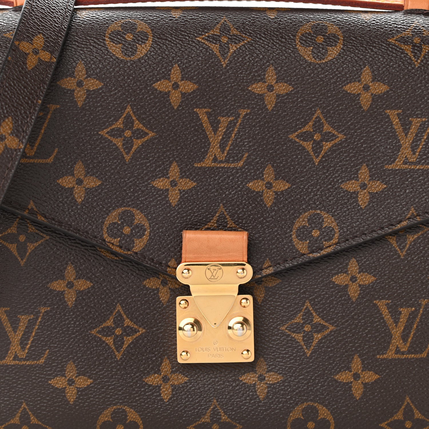 Louis Vuitton Monogram Pochette Metis 7 of 10