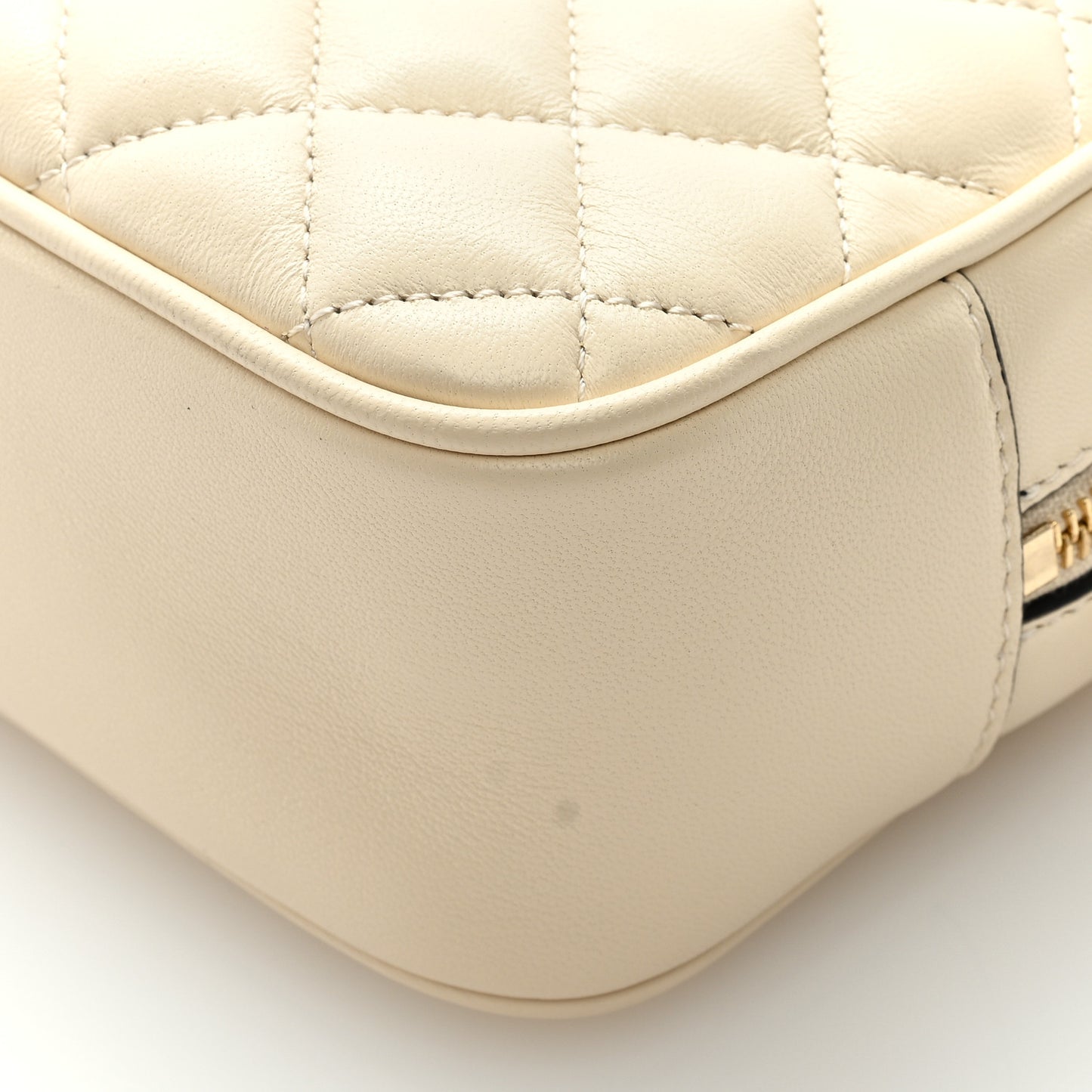 Nappa Quilted Medium Medusa Camera Bag Ecru