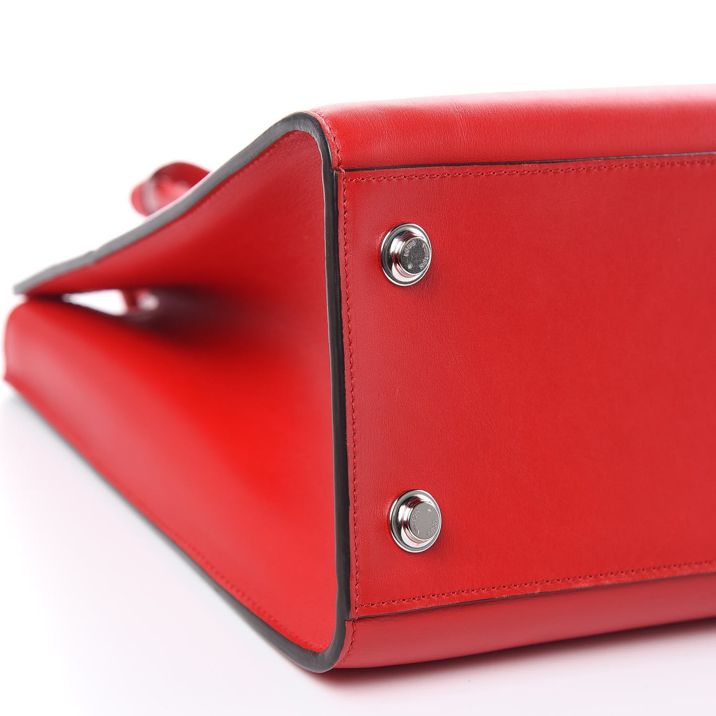 Veau Satin City Steamer MM Rubis