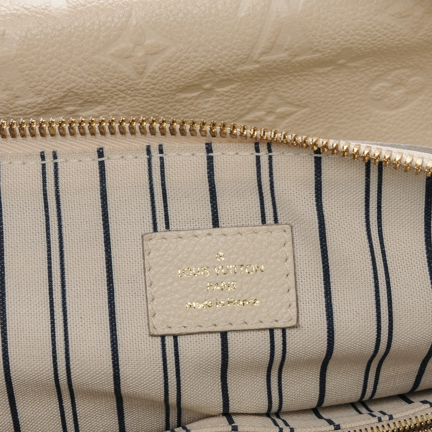 Louis Vuitton Empreinte Lumineuse PM Neige 6 of 7