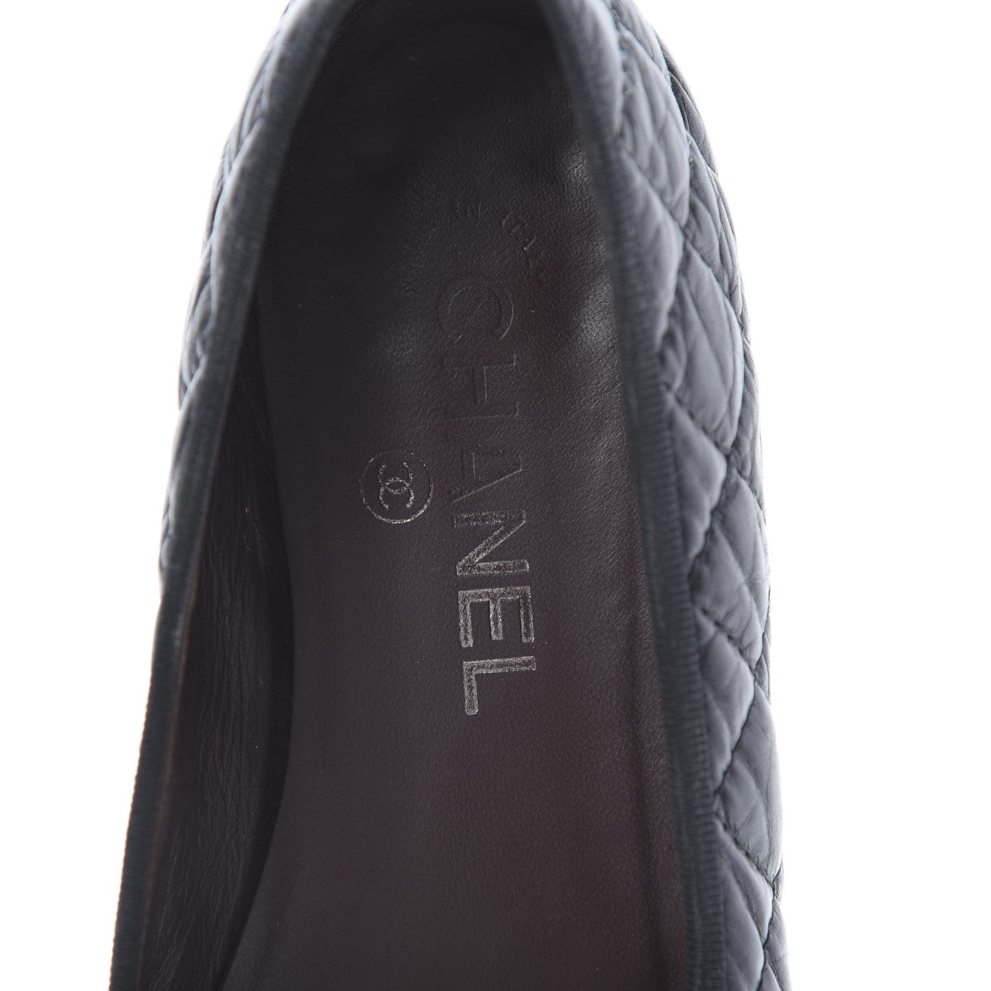Aged Calfskin Quilted CC Cap Toe Ballerina Flats 37.5 Black