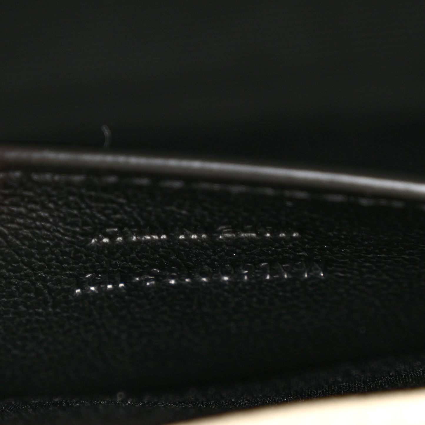 Grain De Poudre Textured Mixed Matelasse Medium Triquilt Monogram Satchel Crema Soft