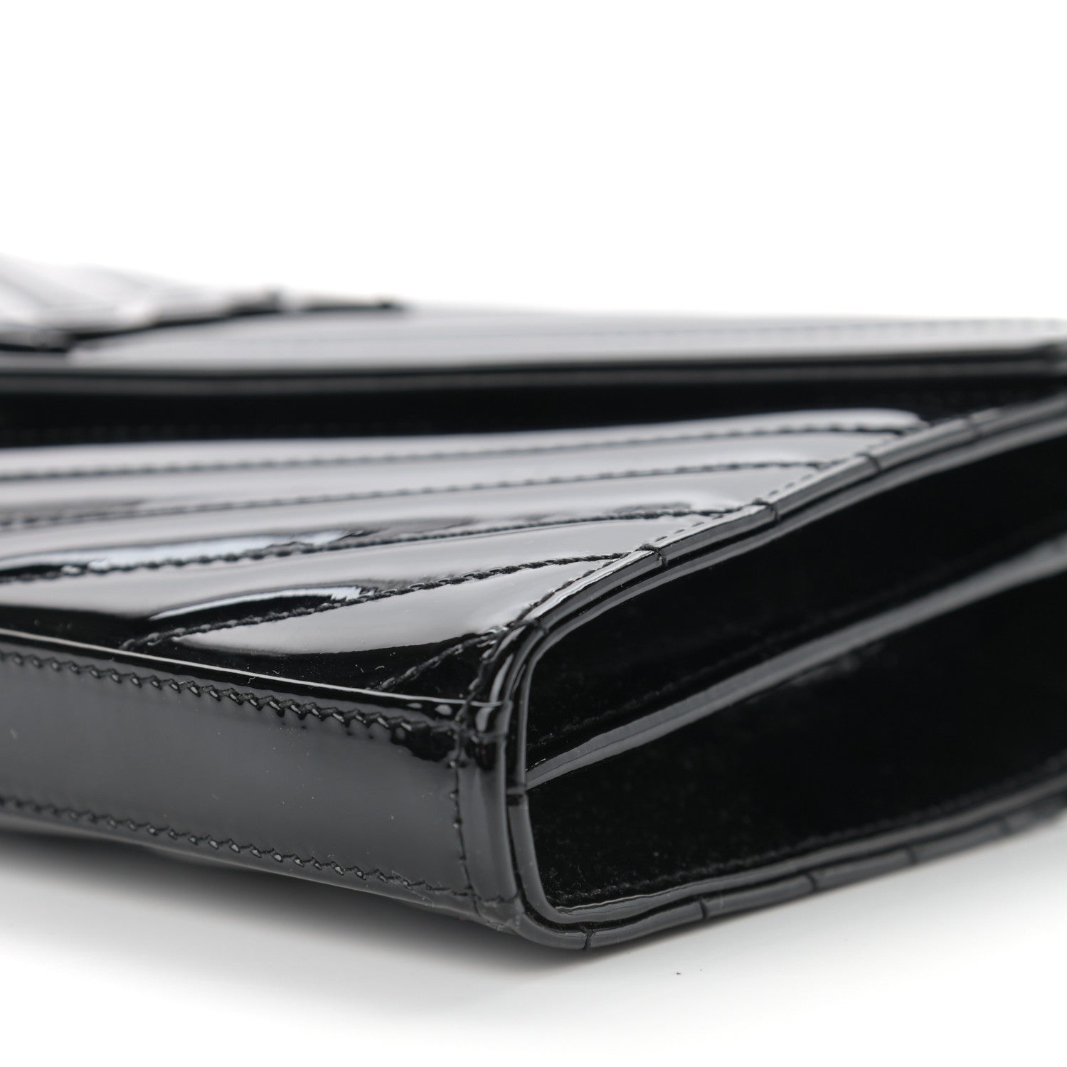Saint Laurent Patent Matelasse Chevron Monogram Chain Wallet Black 9 of 10