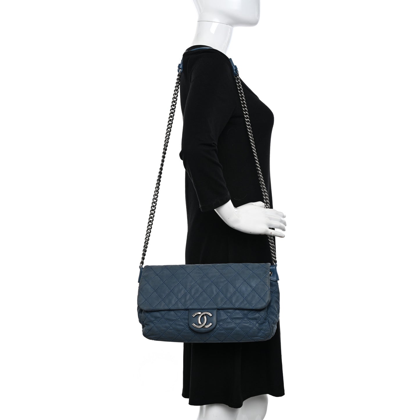 Iridescent Calfskin Large Coco Daily Flap Blue