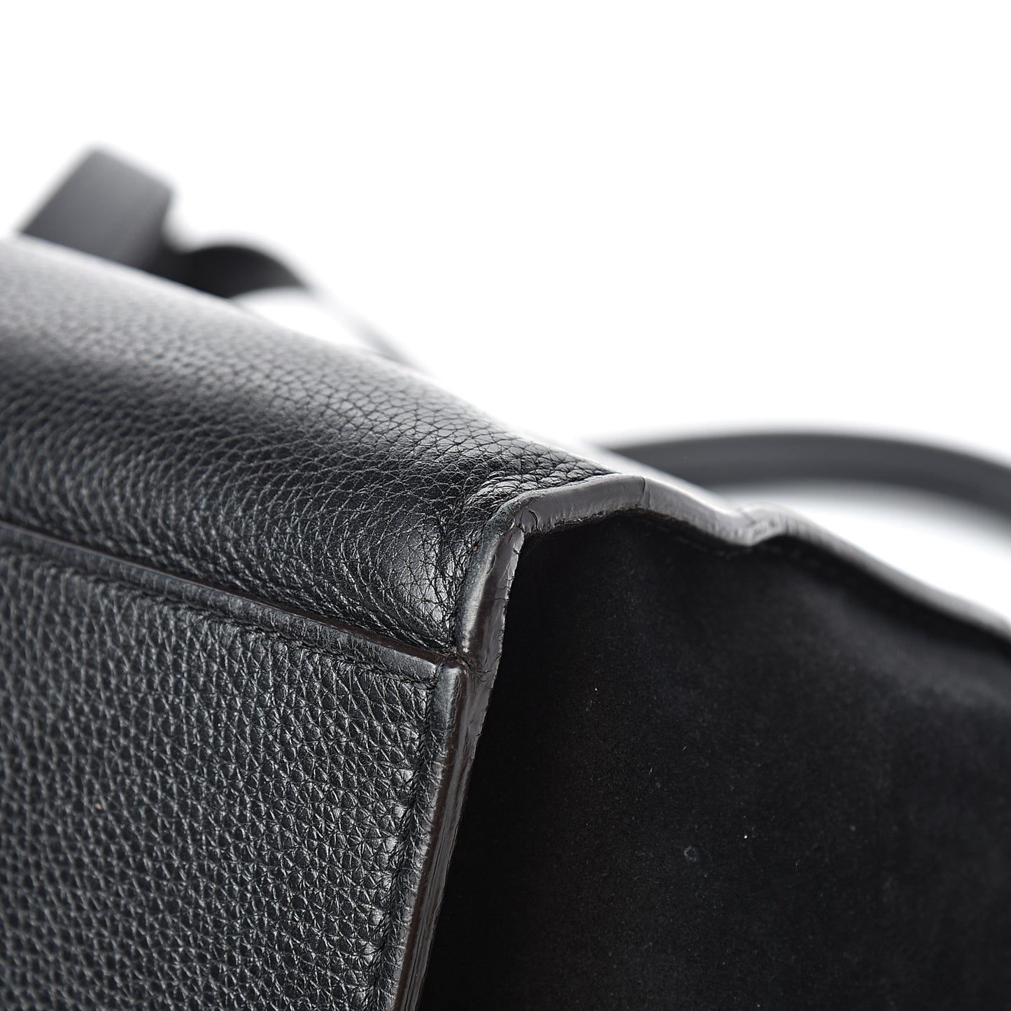 Drummed Calfskin Suede Medium Trapeze Black