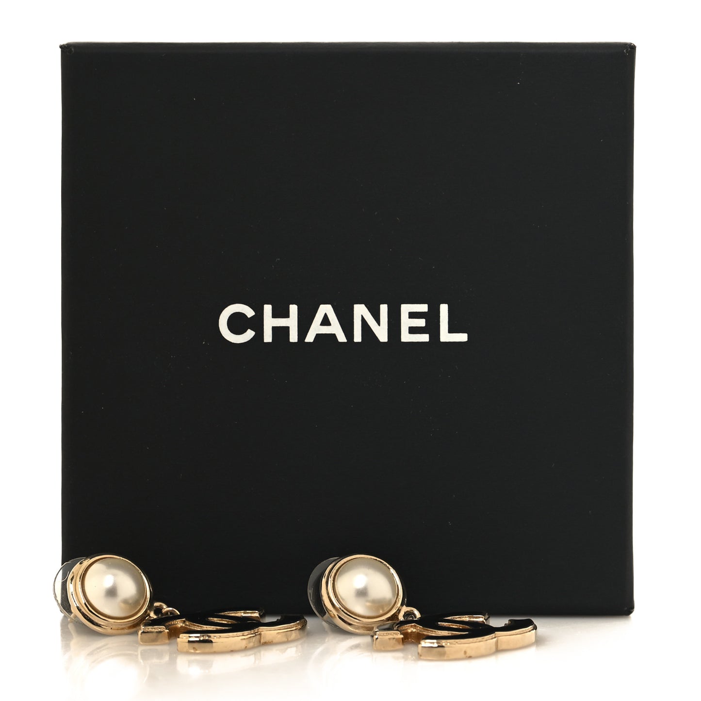 Pearl Enamel CC Drop Earrings Black
