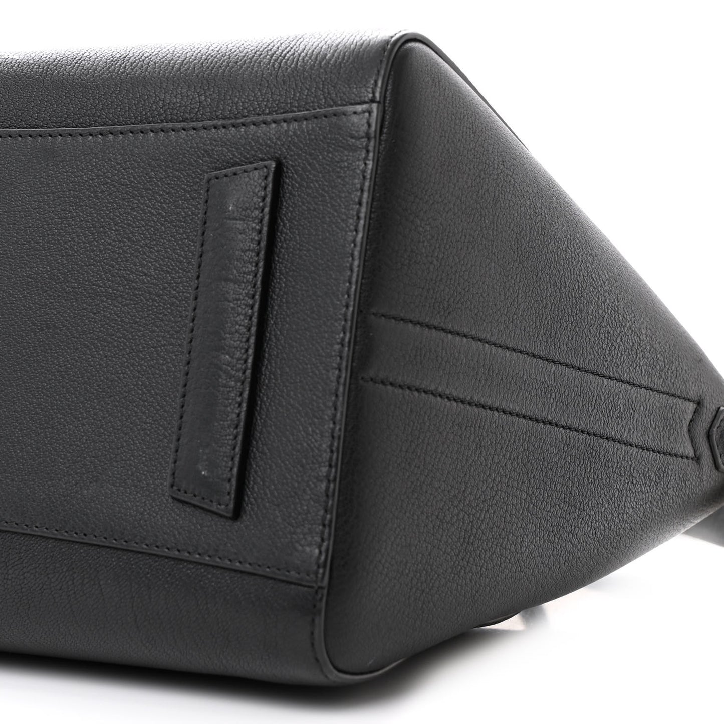 Sugar Goatskin Medium Antigona Black