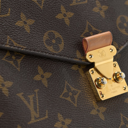 Louis Vuitton Monogram Pochette Metis 12 of 15