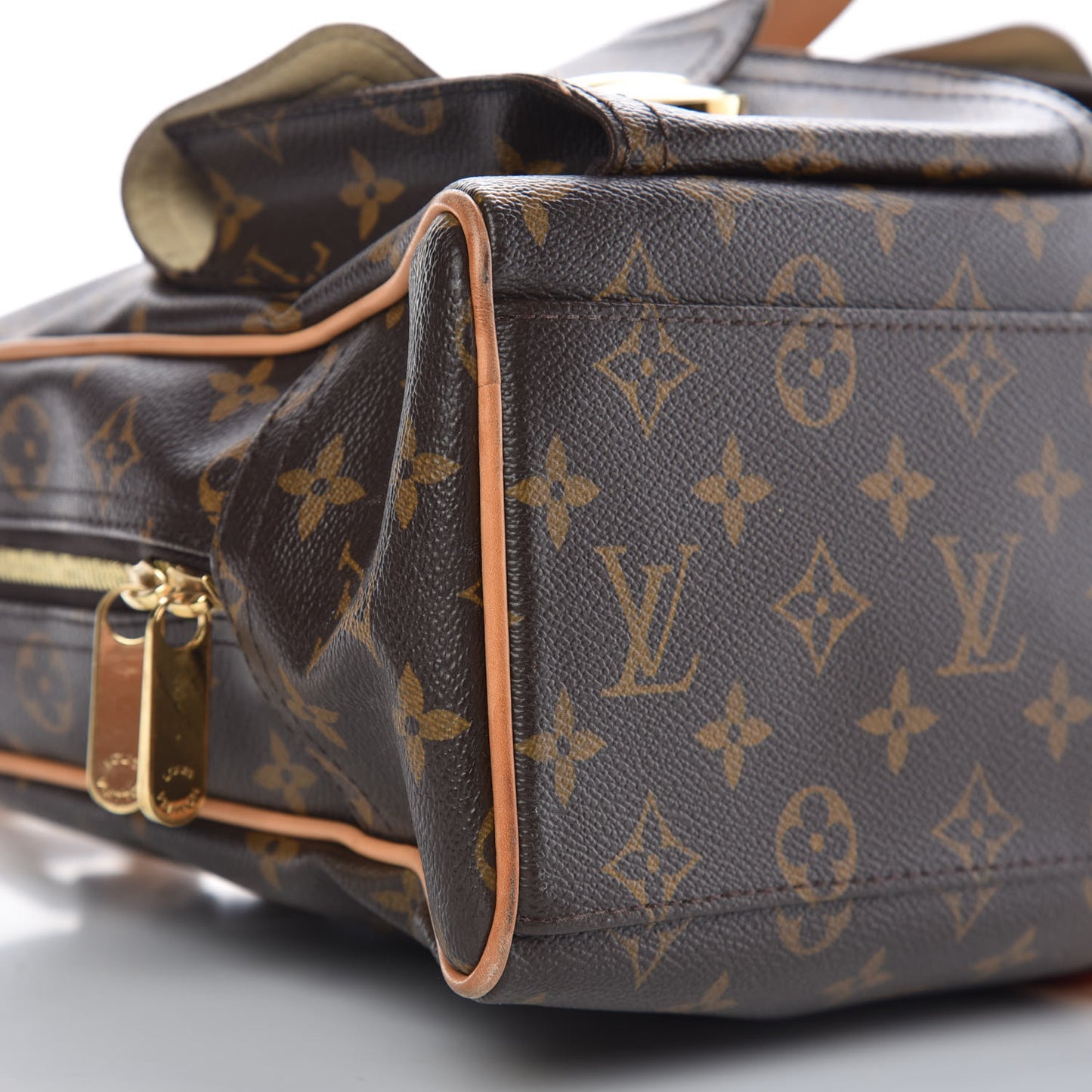 Monogram Manhattan GM