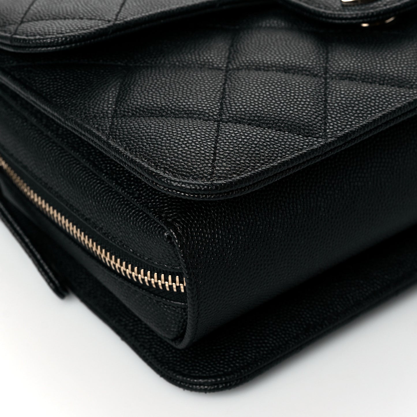 Caviar Quilted Large Like A Wallet Flap Black