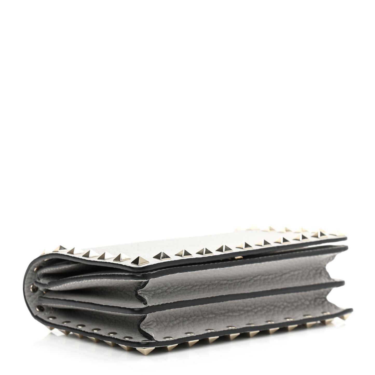 Pebbled Calfskin Rockstud Wallet on Chain Pastel Grey