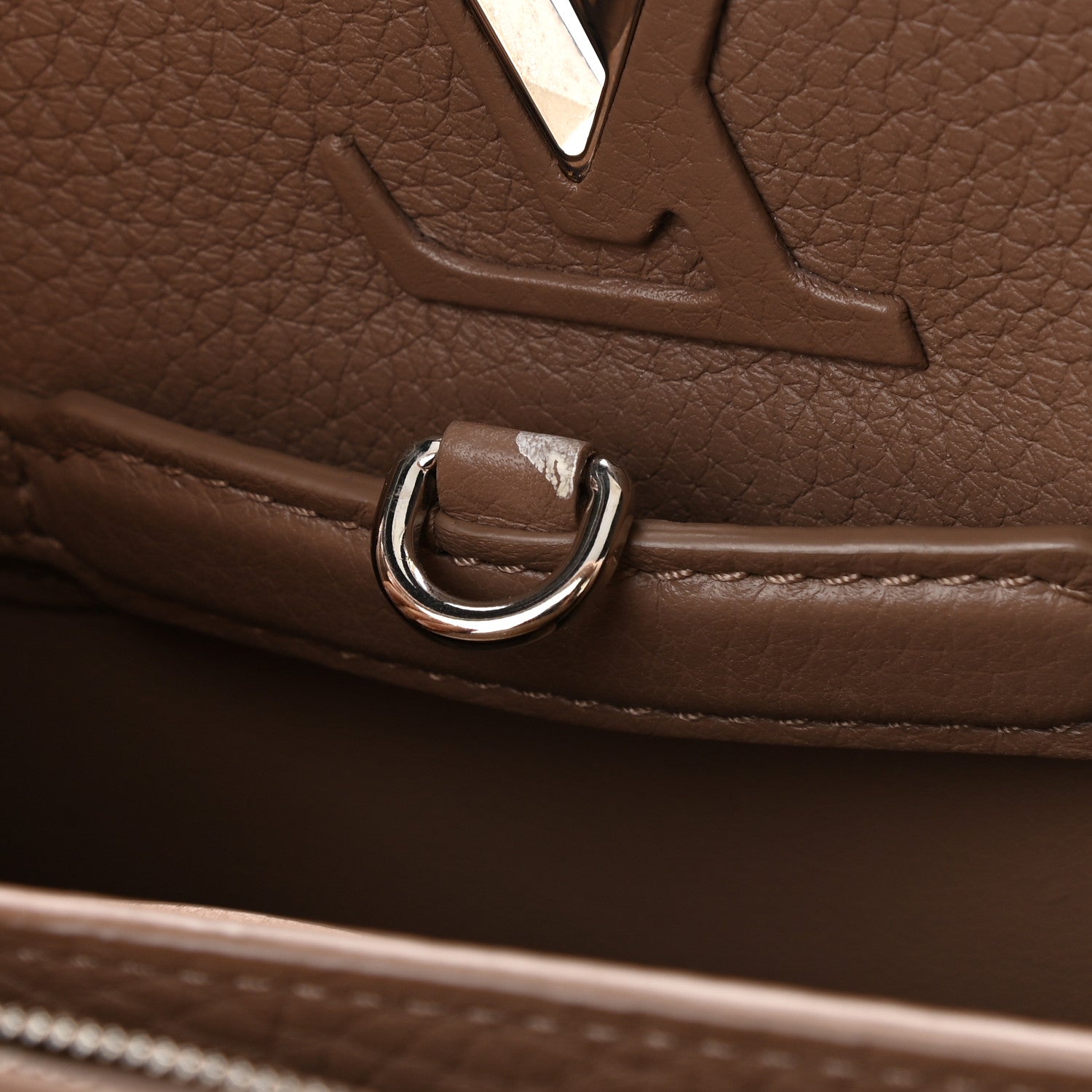 Louis Vuitton Taurillon Capucines BB Petale 11 of 11