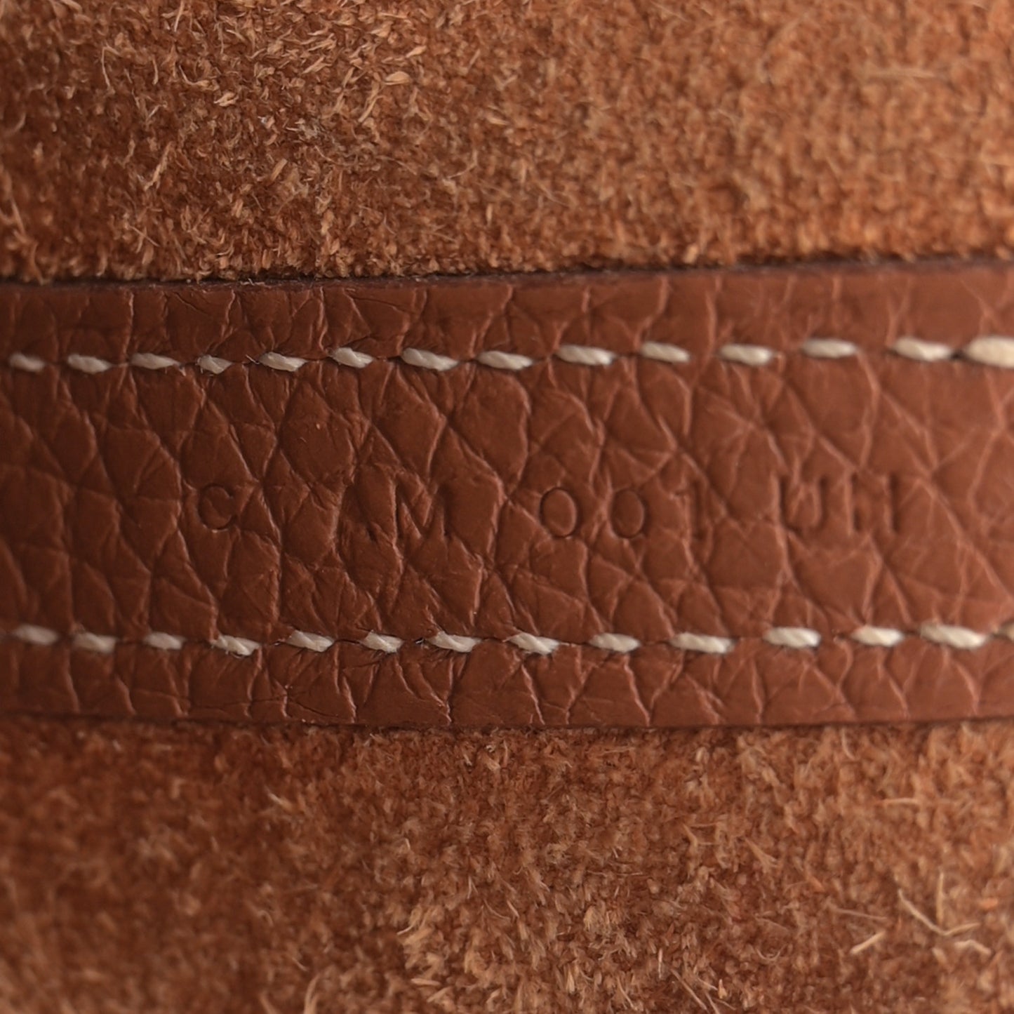 Taurillon Clemence Picotin Lock 18 PM Gold