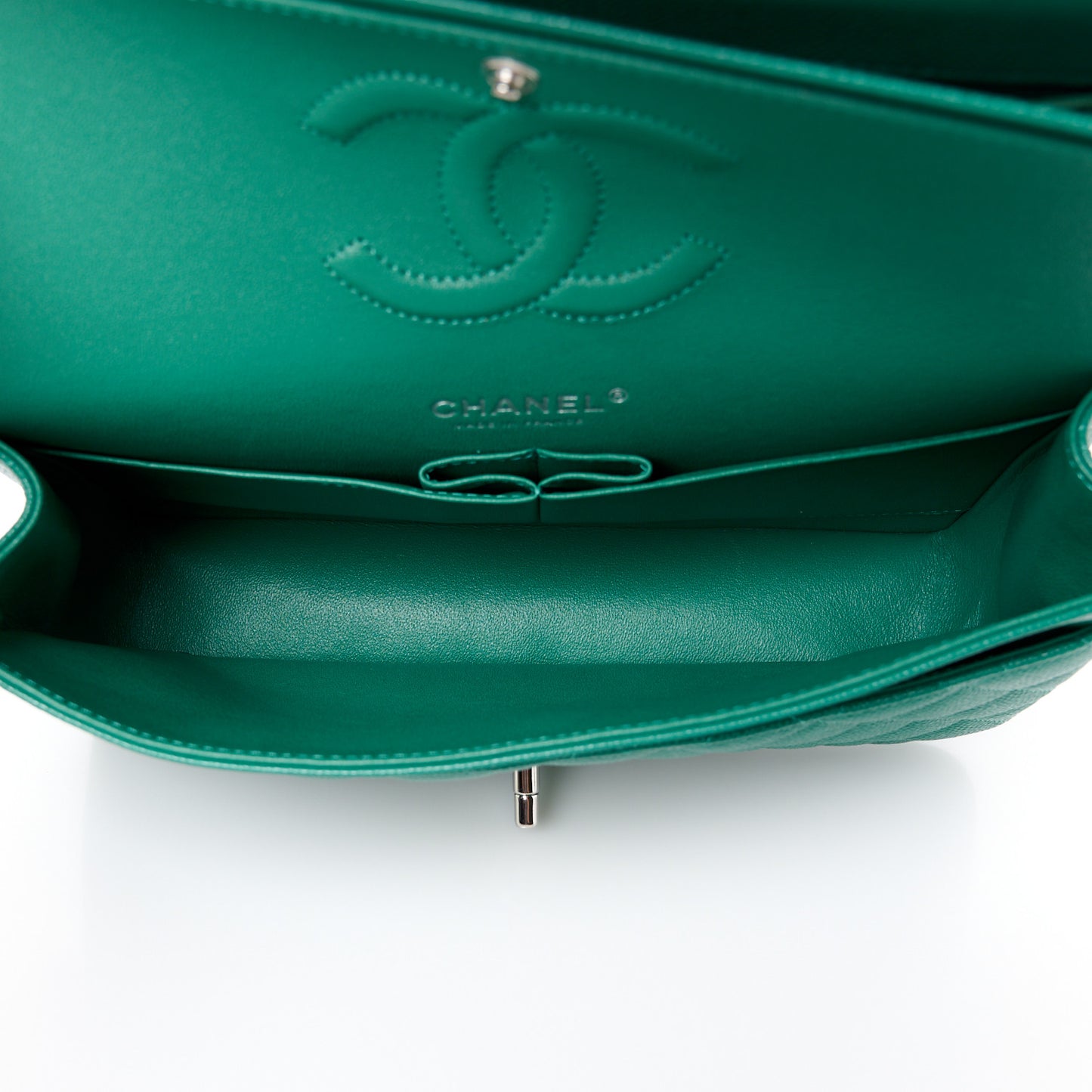 Caviar Quilted Medium Double Flap Green