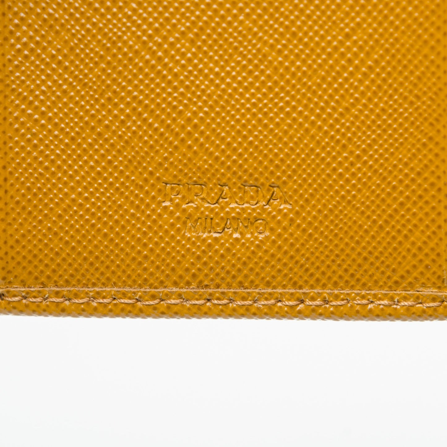Saffiano Metal 6 Key Holder Ocra