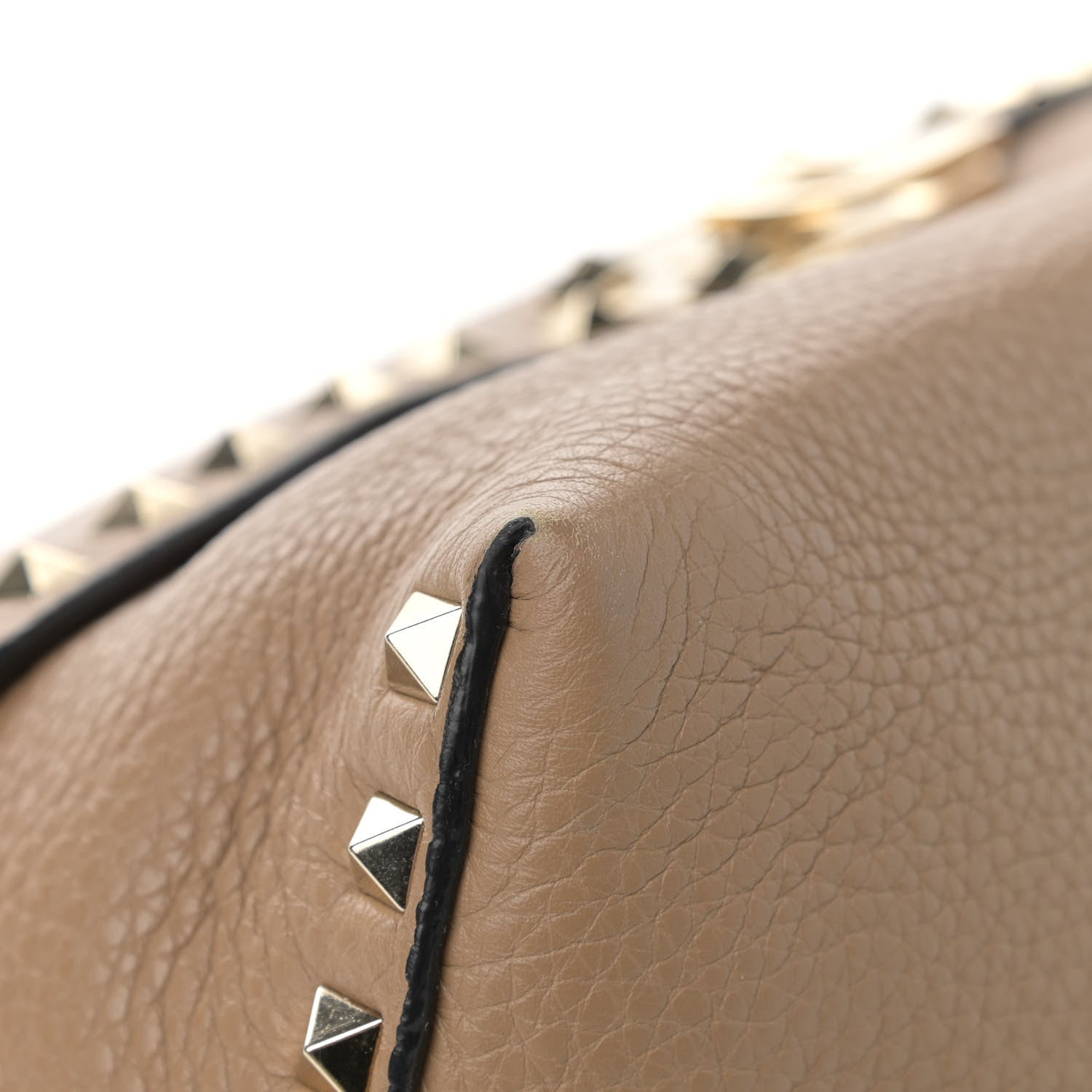 Valentino Garavani Pebbled Calfskin Rockstud Single Handle Flap Bag Beige 10 of 13