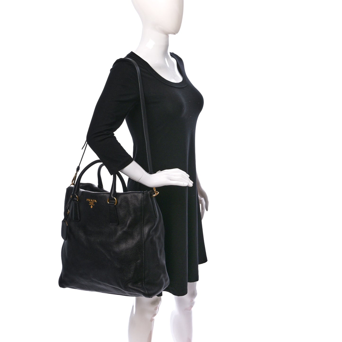 Vitello Daino Tote Black