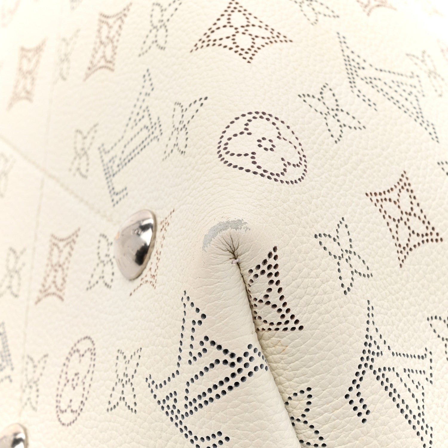 Louis Vuitton Mahina Bella Snow White 15 of 16