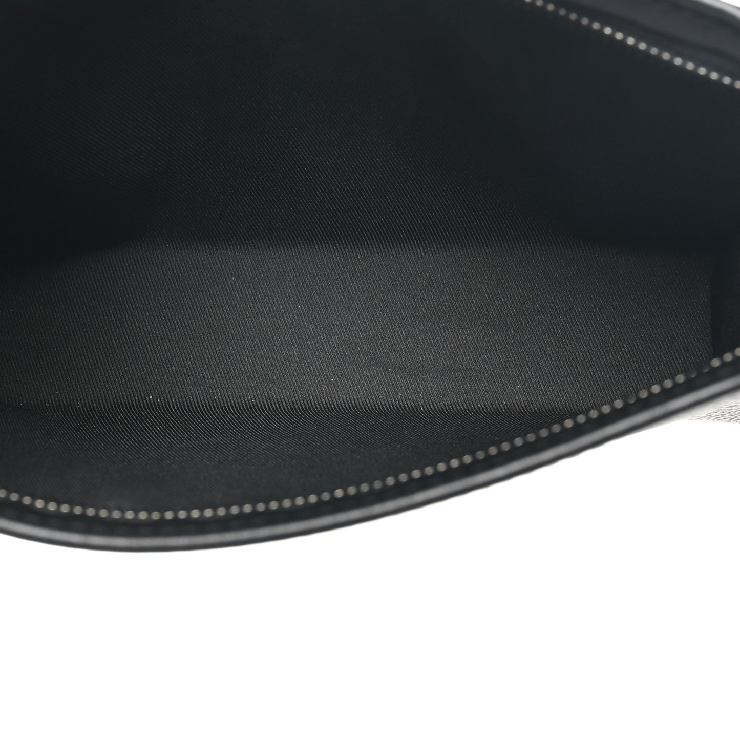 Reverse Monogram Eclipse Gaston Wearable Wallet