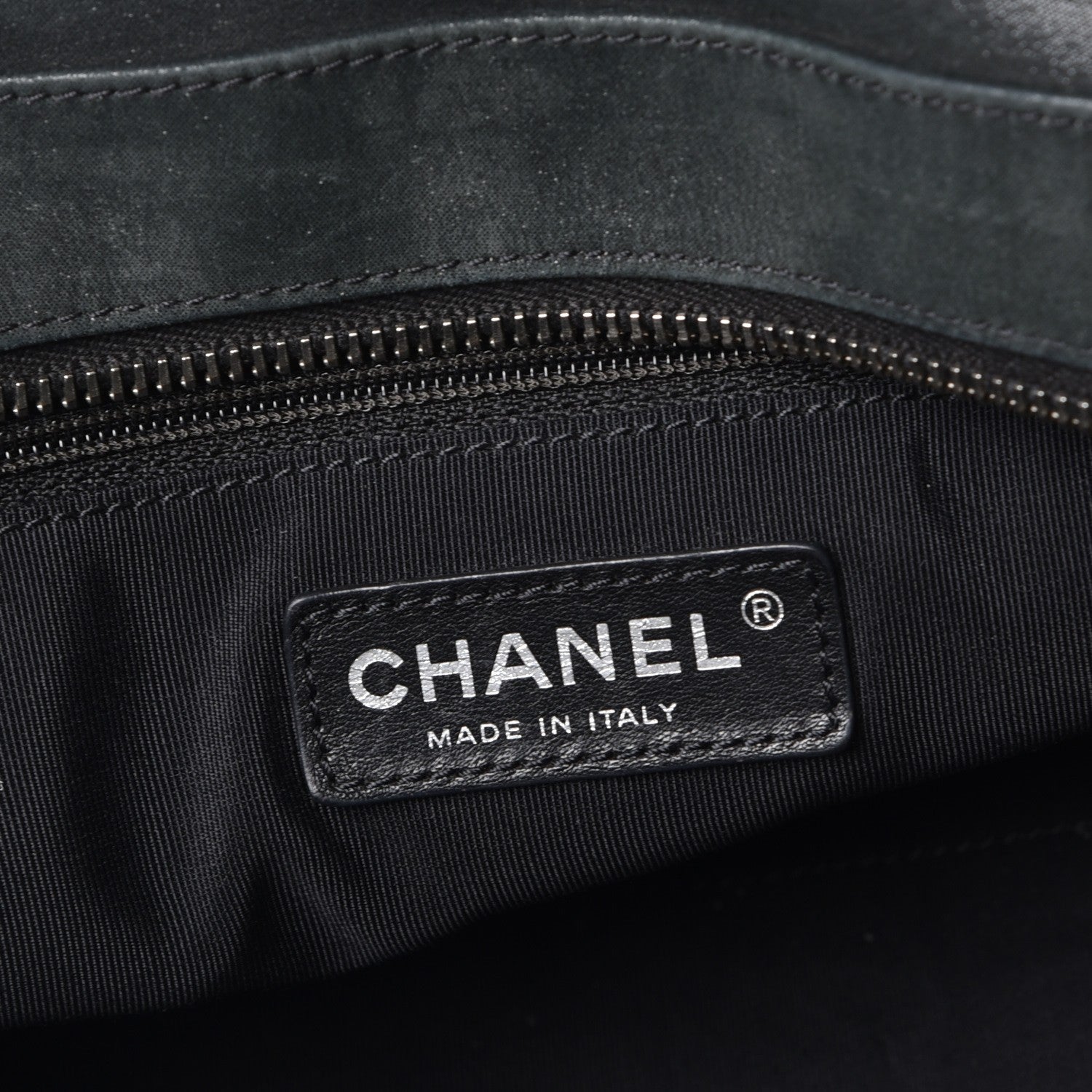 Chanel Iridescent Calfskin Chic Quilt Bowling Bag Black 6 of 8