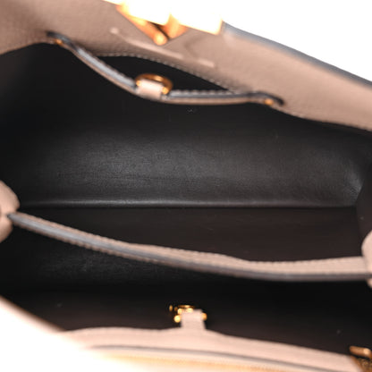 Louis Vuitton Taurillon Capucines MM Galet 5 of 9