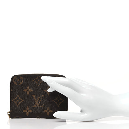 Louis Vuitton Monogram Zippy Coin Purse 2 of 7