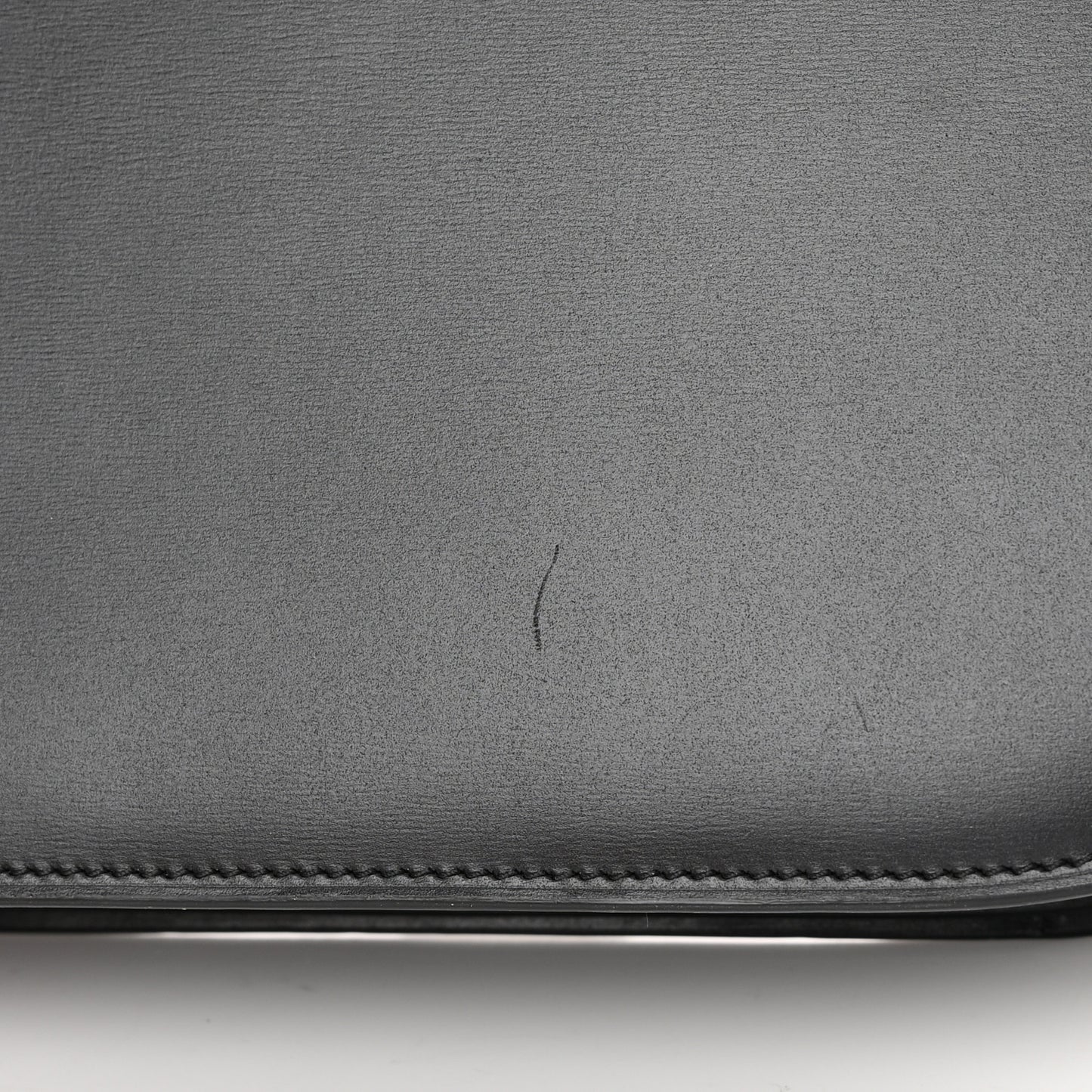 Box Calfskin Medium Classic Box Flap Bag Black