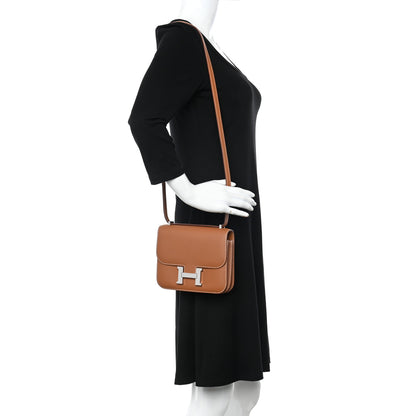 Hermes Evercolor Constance 18 Gold 2 of 11