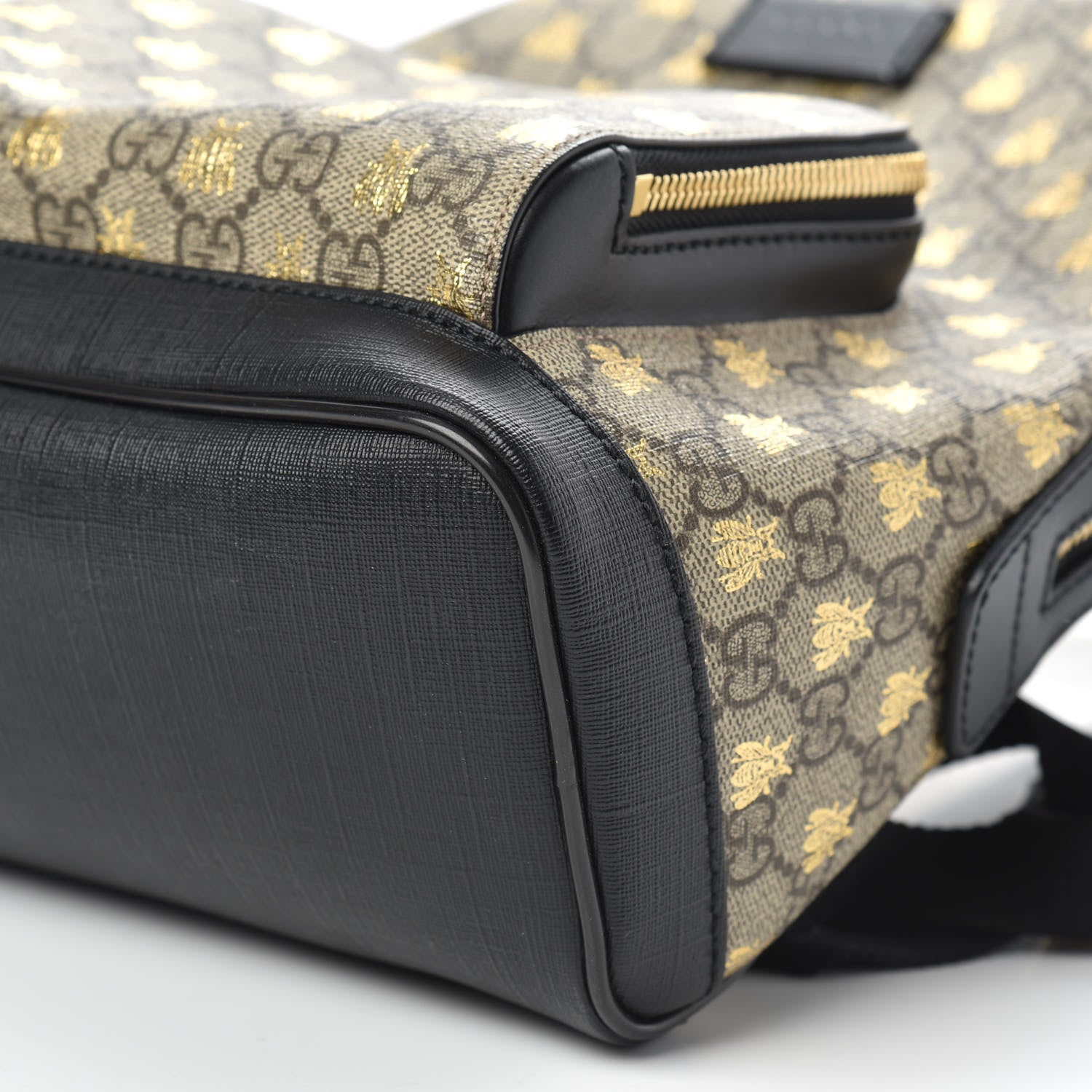 Gucci GG Supreme Monogram Bees Print Small Day Backpack Beige Oro Black 8 of 9