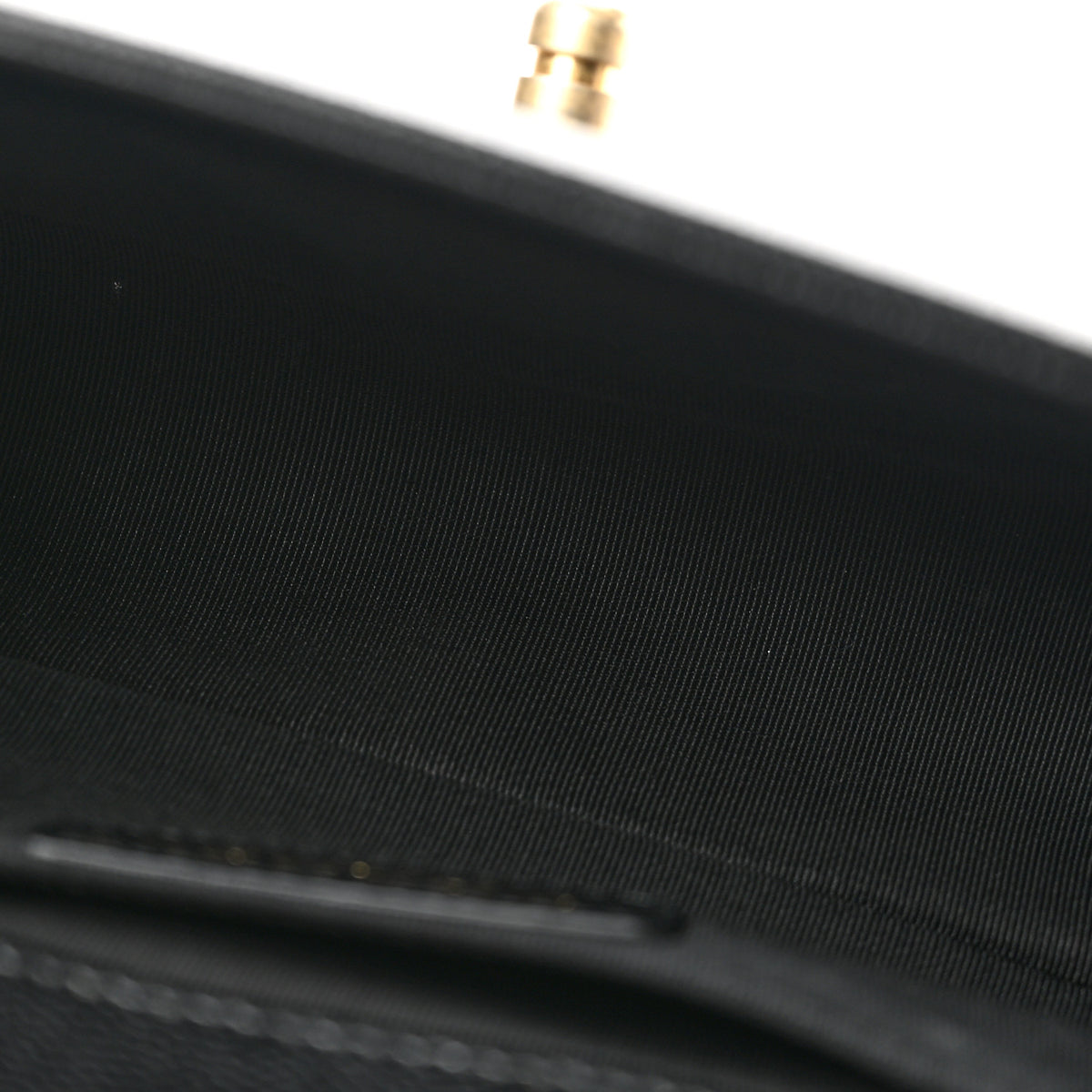 Caviar Quilted Small Boy Flap Black