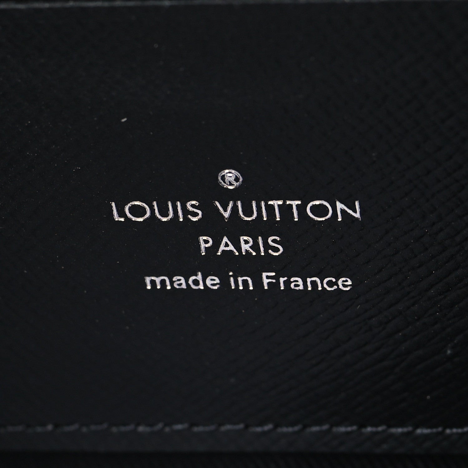 Louis Vuitton Damier Graphite Alpha Wearable Wallet 7 of 12