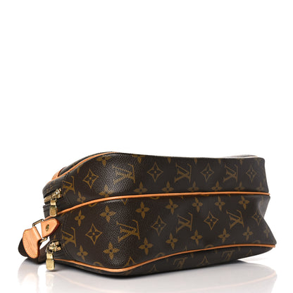Louis Vuitton Monogram Reporter PM 3 of 8