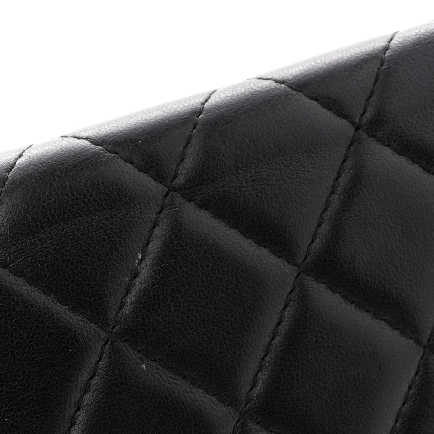 Lambskin Quilted Golden Class Wallet on Chain WOC Black Black