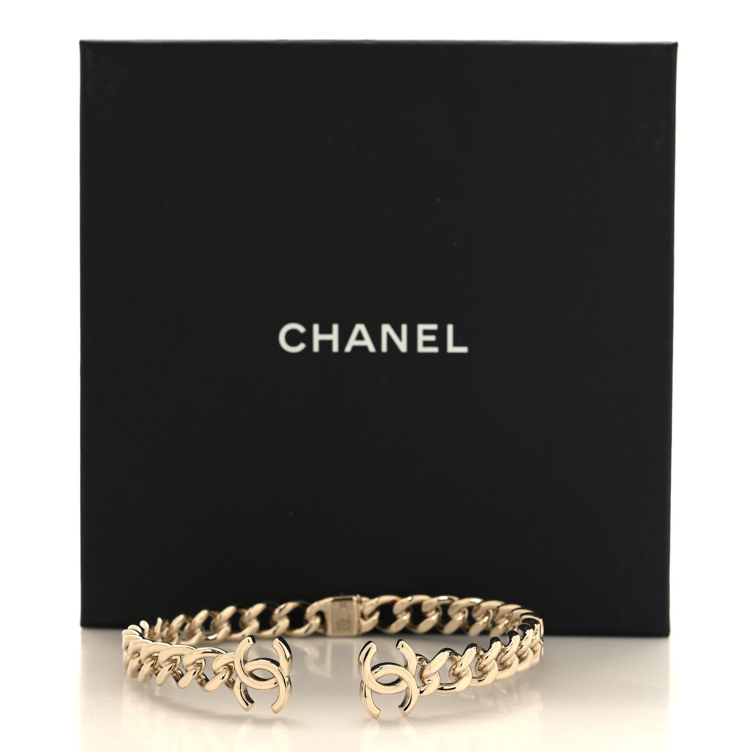 Chanel Metal CC Chain Link Choker Necklace M Gold 5 of 5