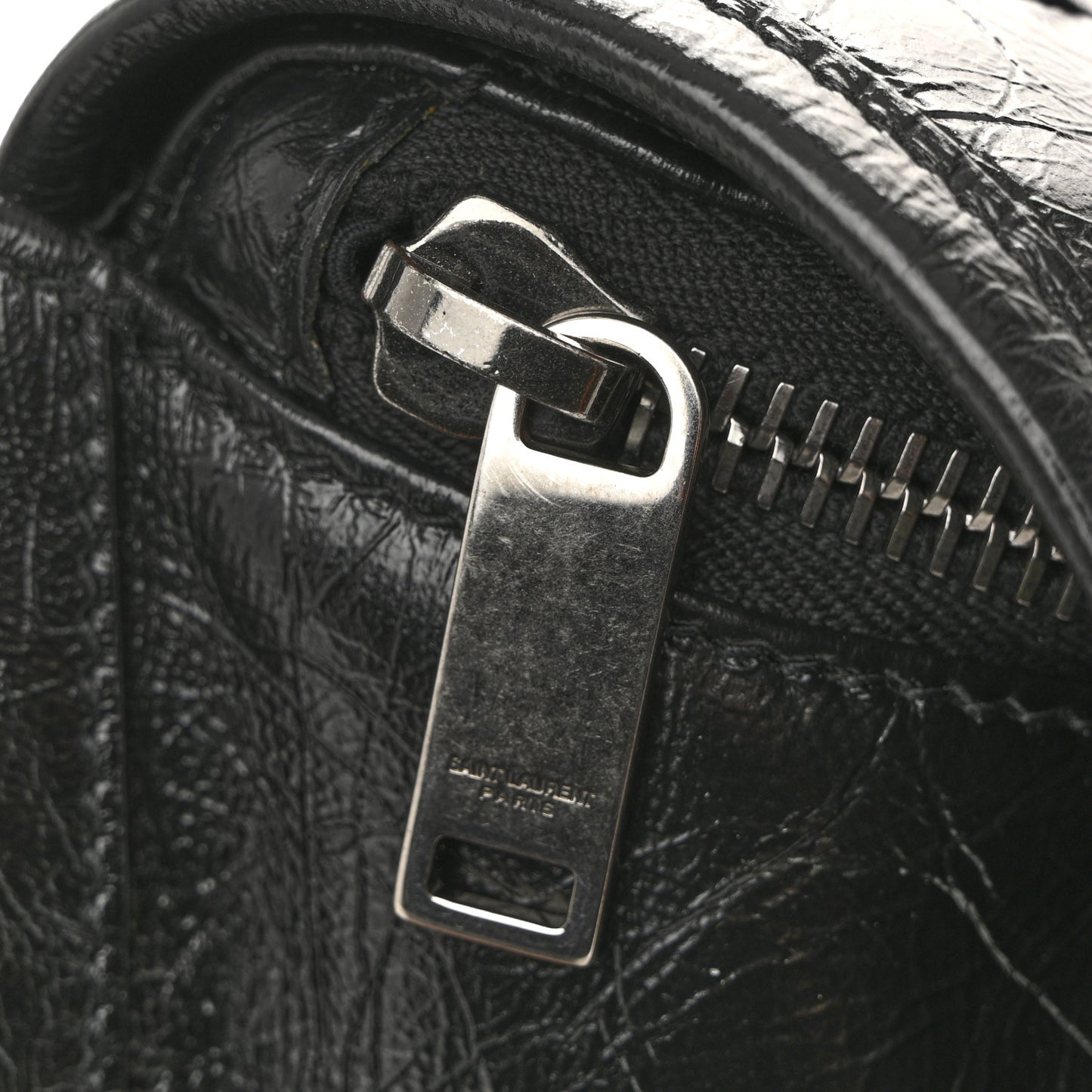Crinkled Calfskin Matelasse Monogram Niki Body Bag Black