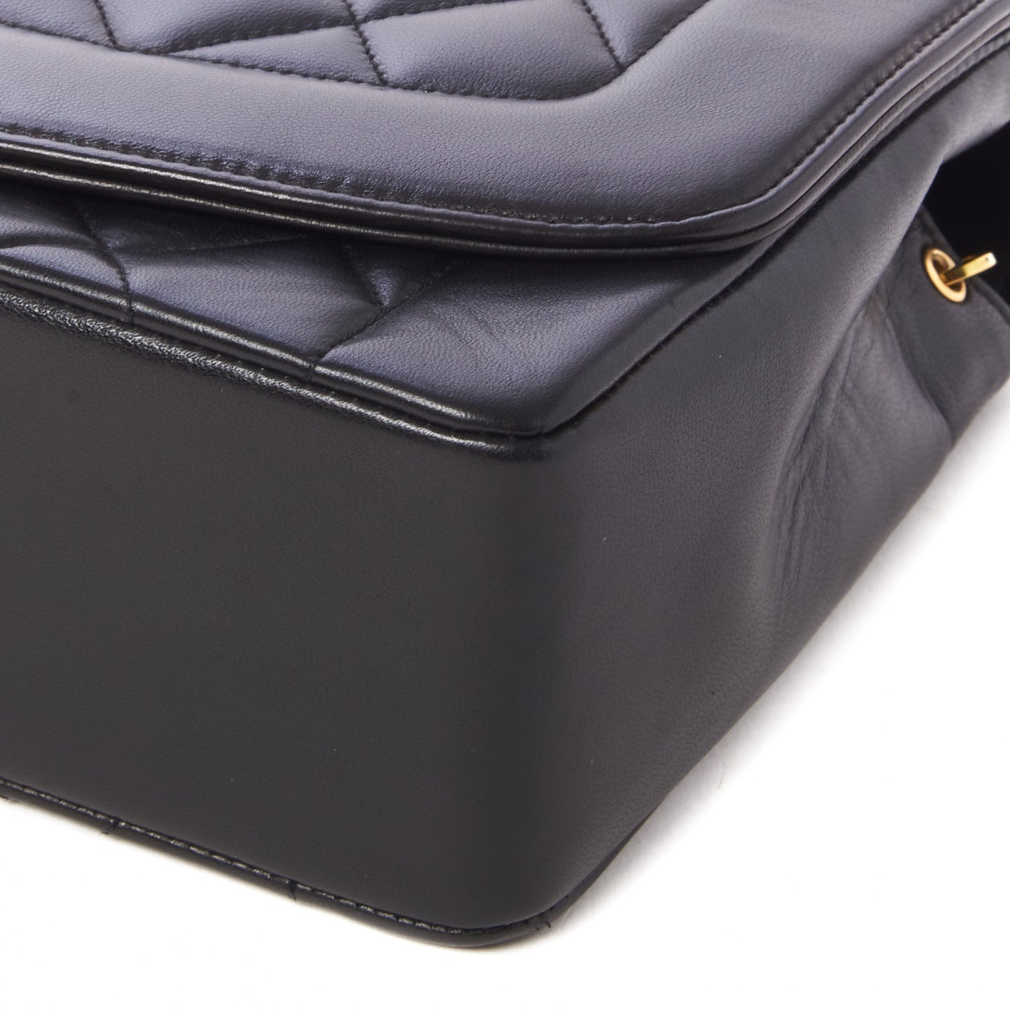 Lambskin Quilted Medium Single Flap Black