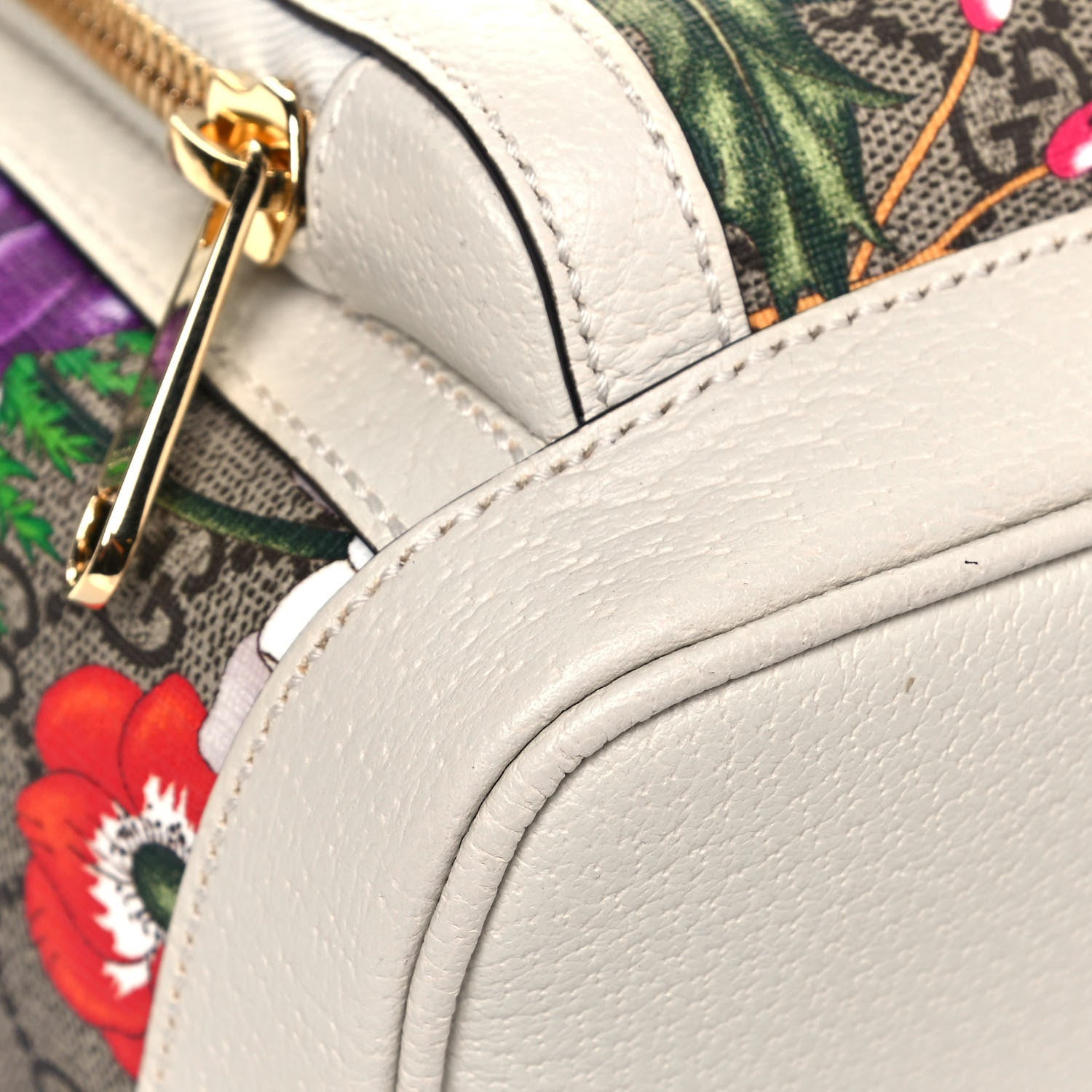 Gucci GG Supreme Monogram Flora Web Small Ophidia Day Backpack White 9 of 15
