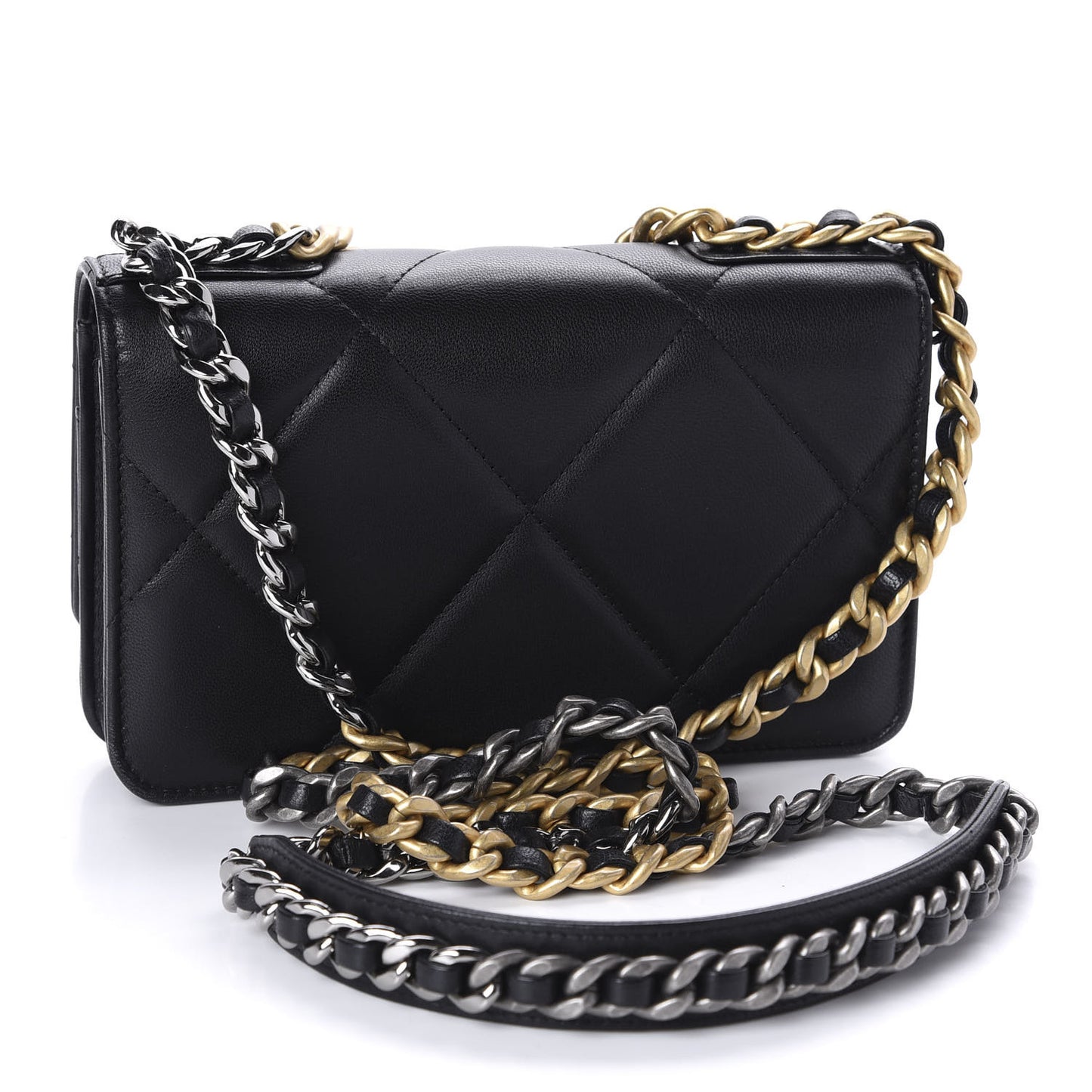 Goatskin Quilted 19 Wallet On Chain WOC Black