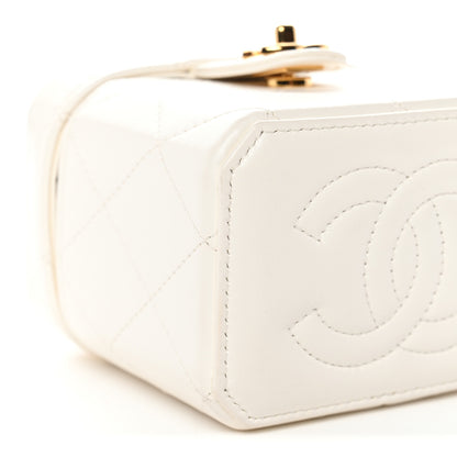 Chanel Lambskin Quilted Vanity Clutch With Chain White 9 of 10