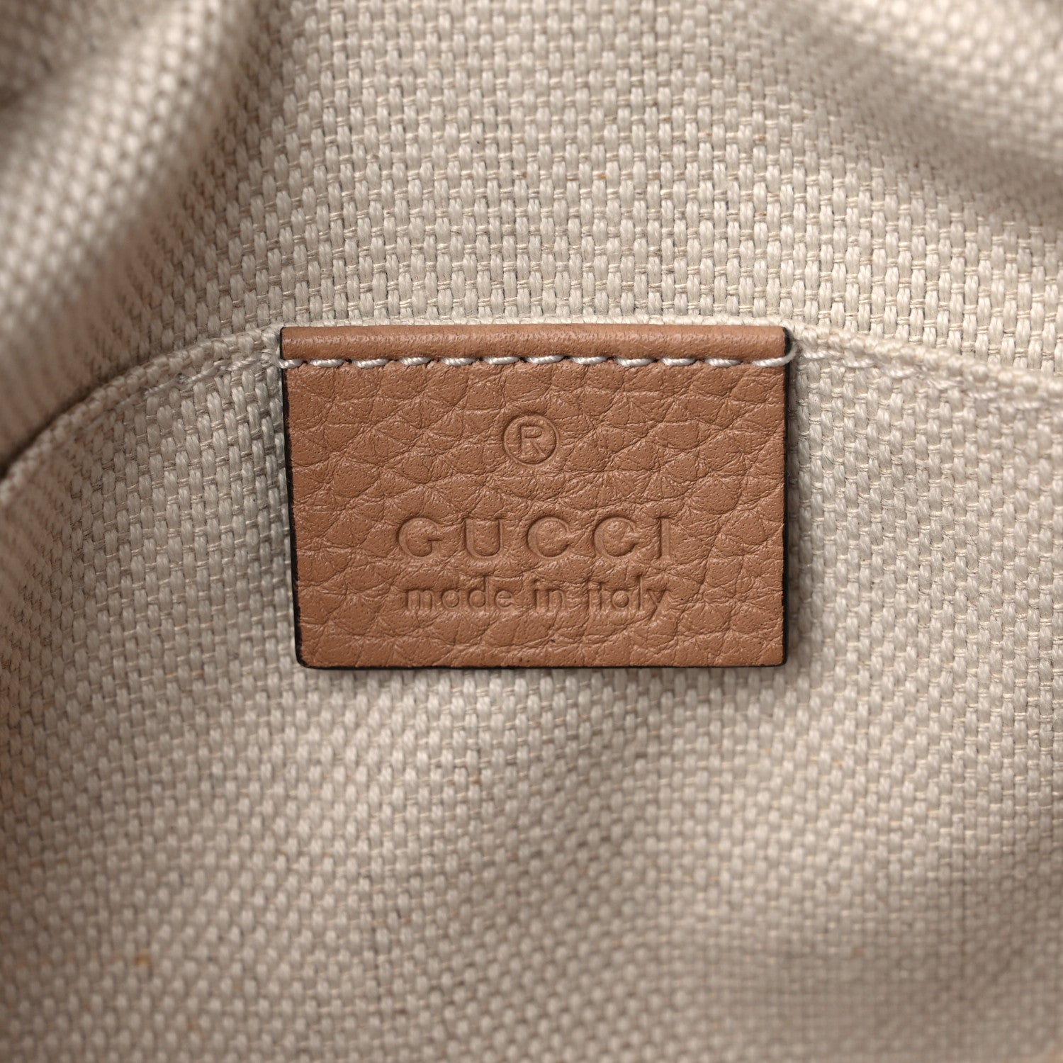 Gucci Pebbled Calfskin Small Soho Disco Bag Camelia 6 of 10