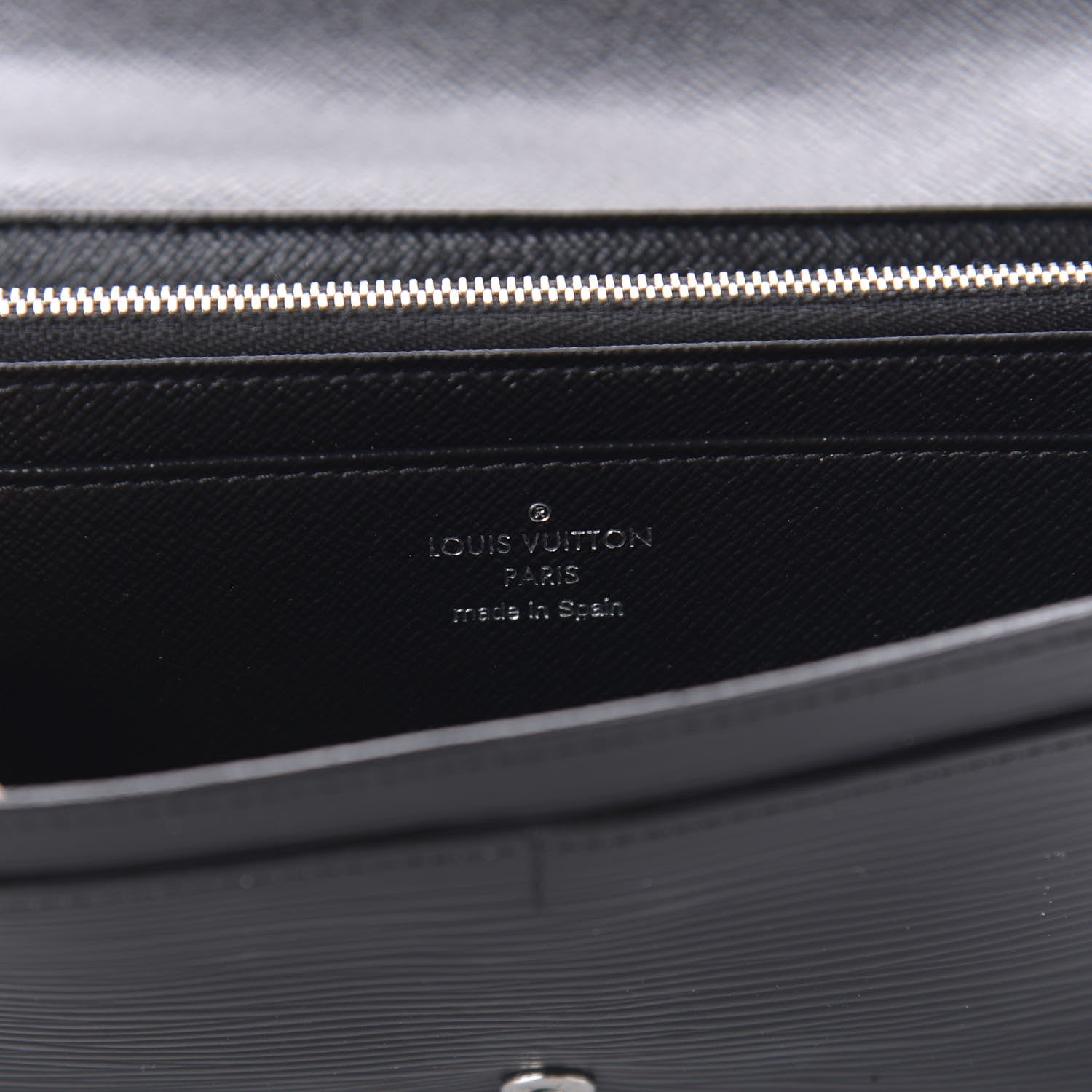 Louis Vuitton Epi Louise Wallet Black 8 of 9