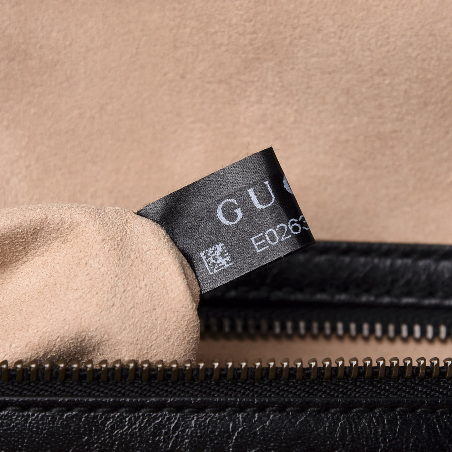 Calfskin Medium Re(Belle) Top Handle Bag Black