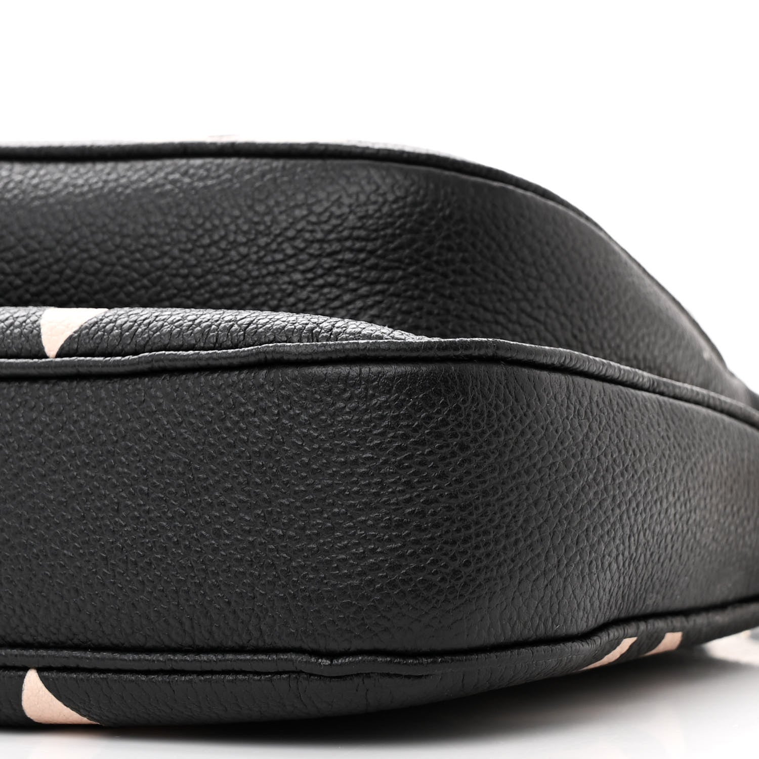 Louis Vuitton Empreinte Monogram Giant Multi Pochette Accessories Black Beige 10 of 13