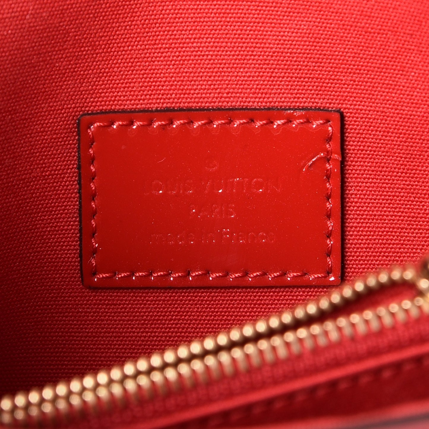 Vernis Lucie Pouch Cherry