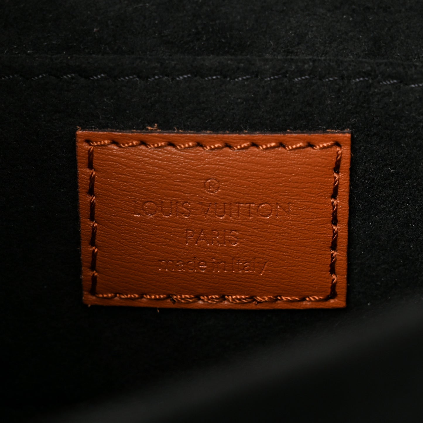 Reverse Monogram Dauphine Mini