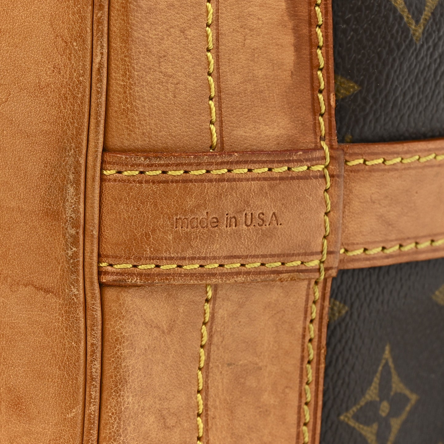 Monogram Noe